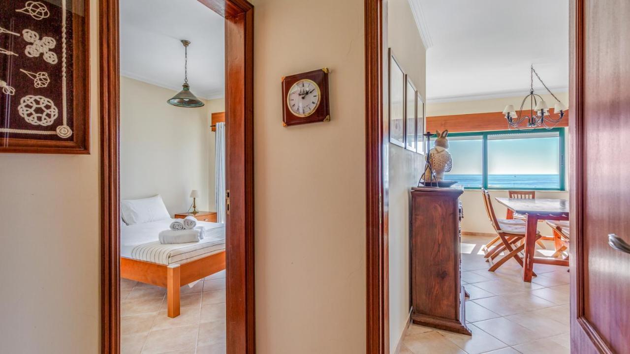 Sea View W/ Balcony By Lovelystay Apartment Quarteira