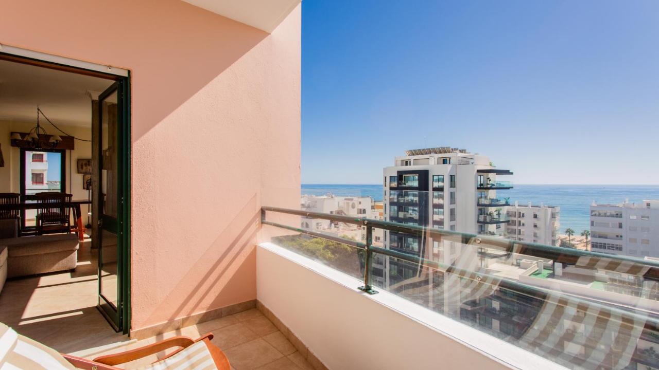 Sea View W/ Balcony By Lovelystay Apartment Quarteira